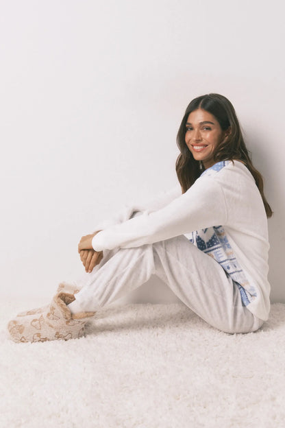 Women Secret_Ivory_Smileyworld¨ Long Fleece Pyjamas_3132230_96_01