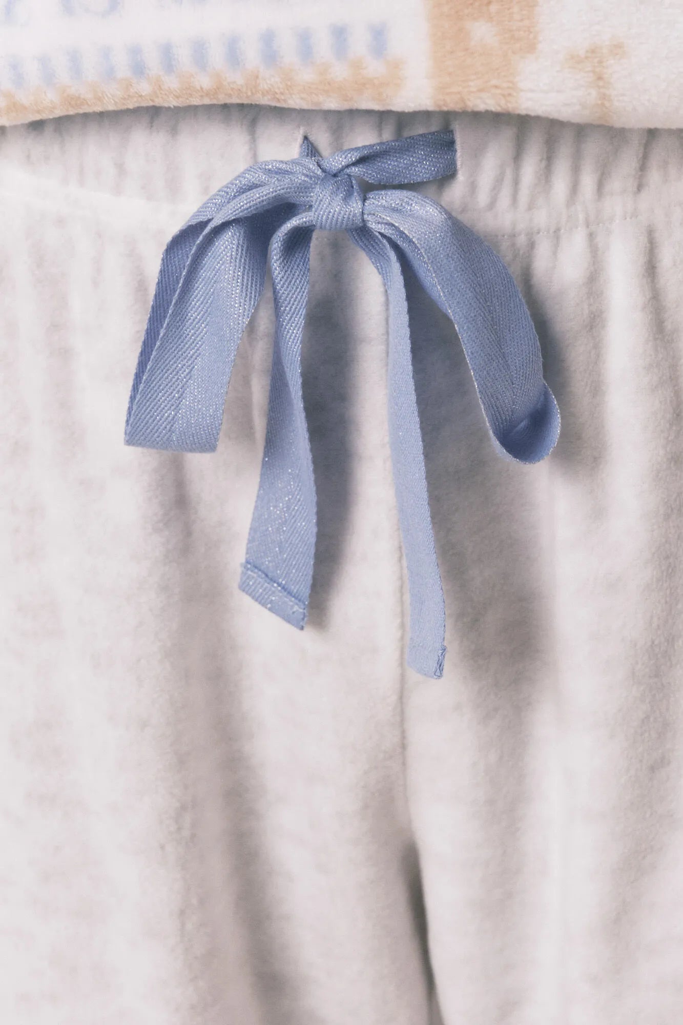 Women Secret_Ivory_Smileyworld¨ Long Fleece Pyjamas_3132230_96_05