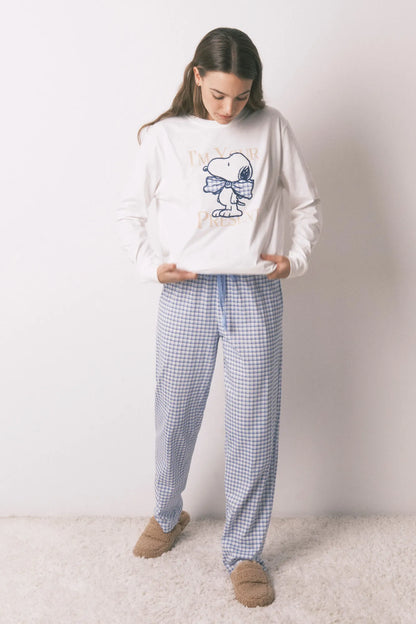 Women Secret_Ivory_Long Cotton Snoopy Vichy Pyjamas_3132232_96_02