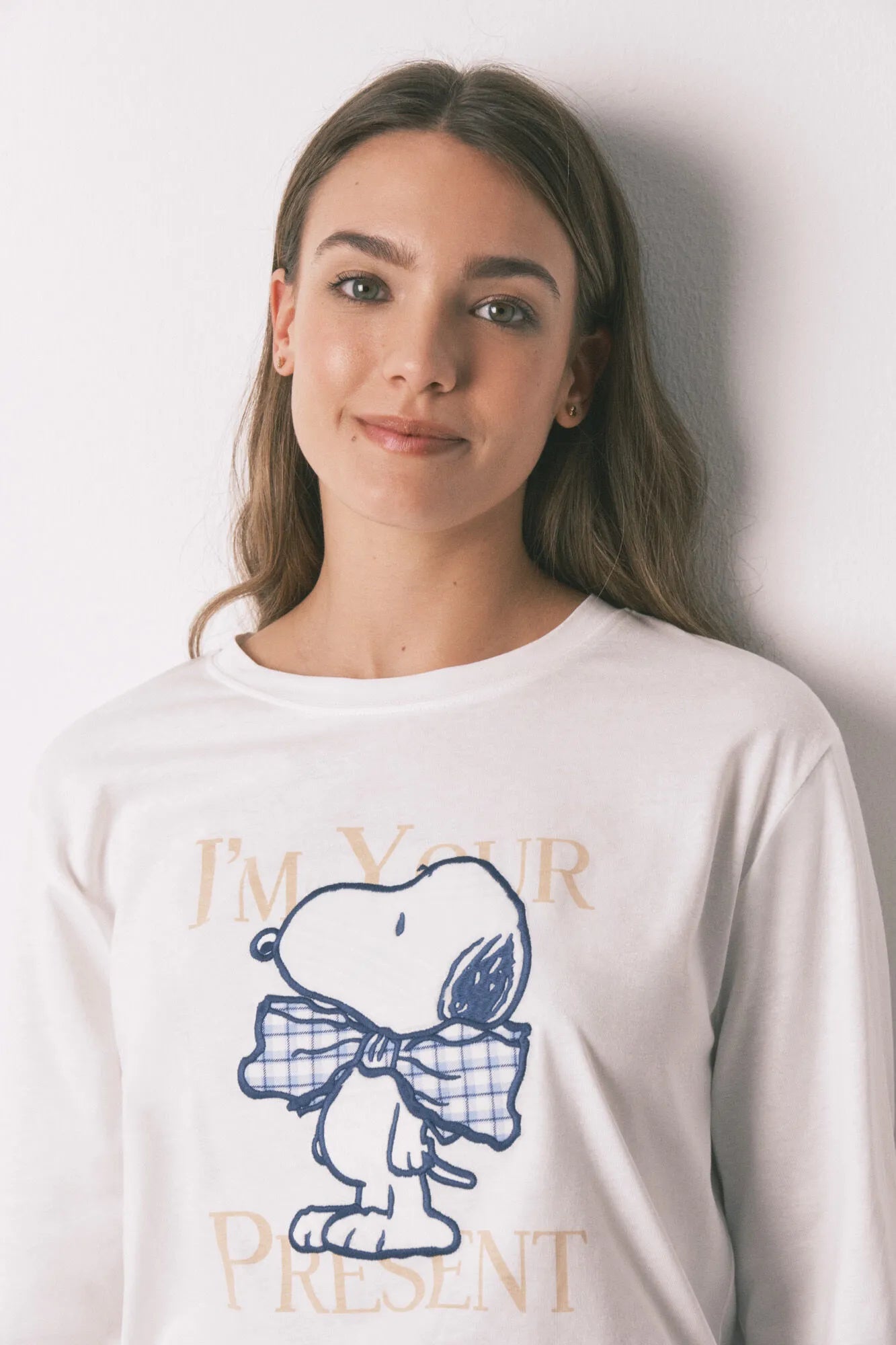 Women Secret_Ivory_Long Cotton Snoopy Vichy Pyjamas_3132232_96_05