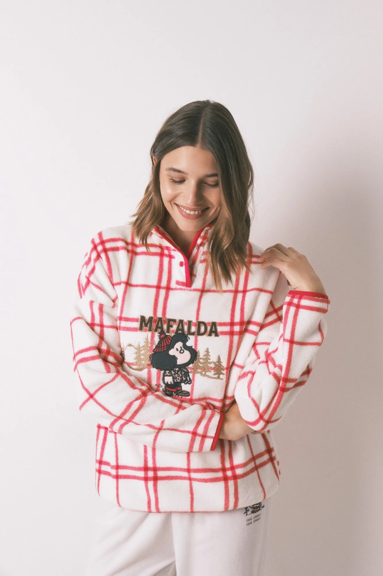 Women Secret_Ivory_Long Fleece Pajamas White Checks Mafalda_3132236_96_03