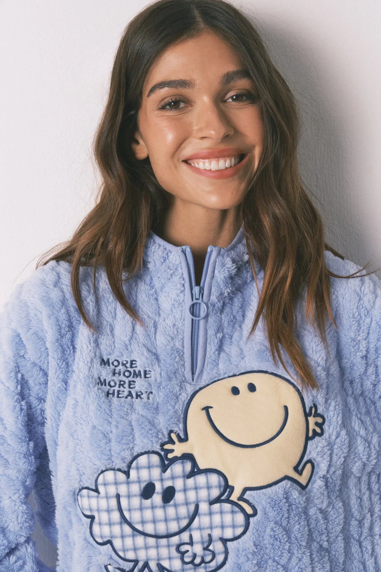 Women Secret_Medium Blue_Smileyworld¨ High Neck Fleece Long Pyjamas_3132239_12_03