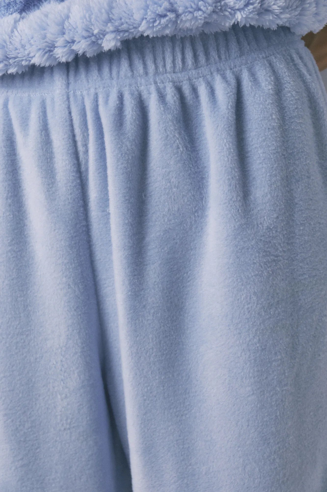 Women Secret_Medium Blue_Smileyworld¨ High Neck Fleece Long Pyjamas_3132239_12_04