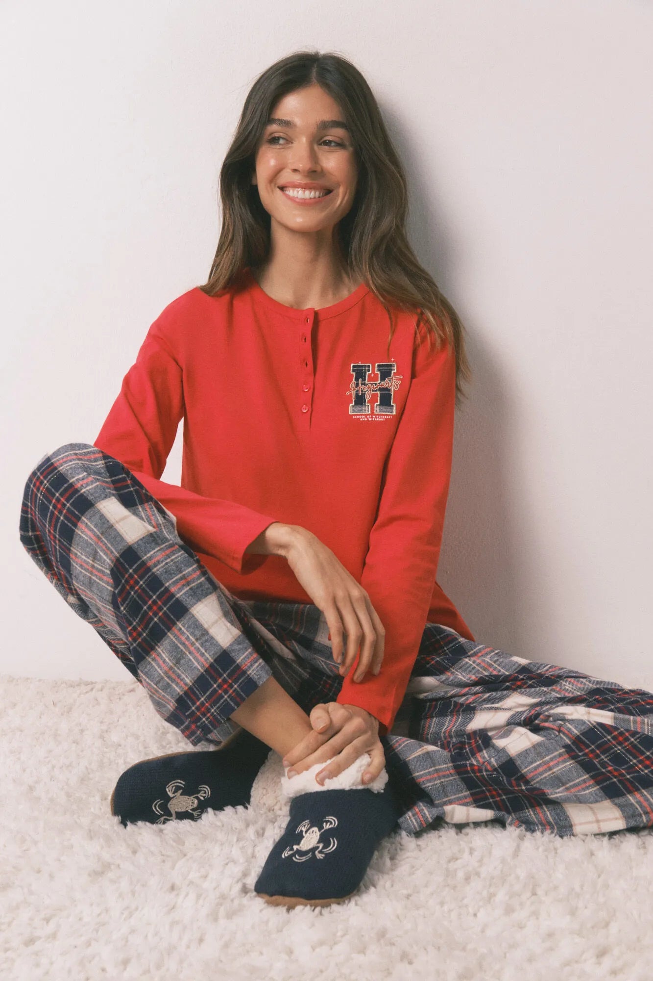 Women Secret_Red_Long Pyjamas 100% Cotton Checked Print "Hogwarts"_3132256_60_04
