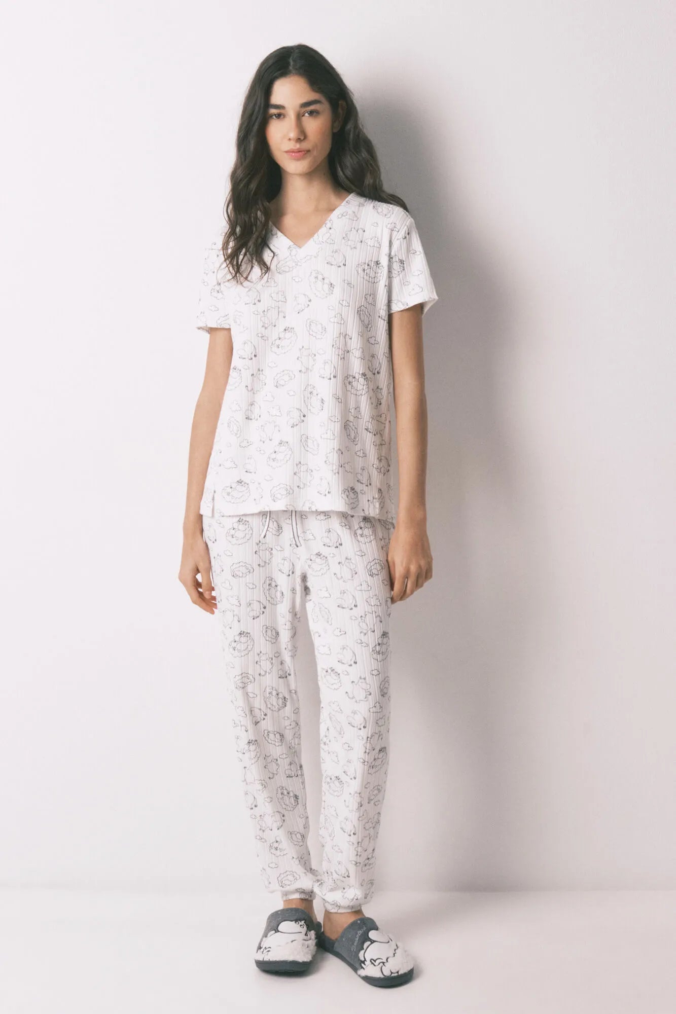 Women Secret_White Print_White Soft Ribbed Moomin Print Pyjamas_3133484_97_04