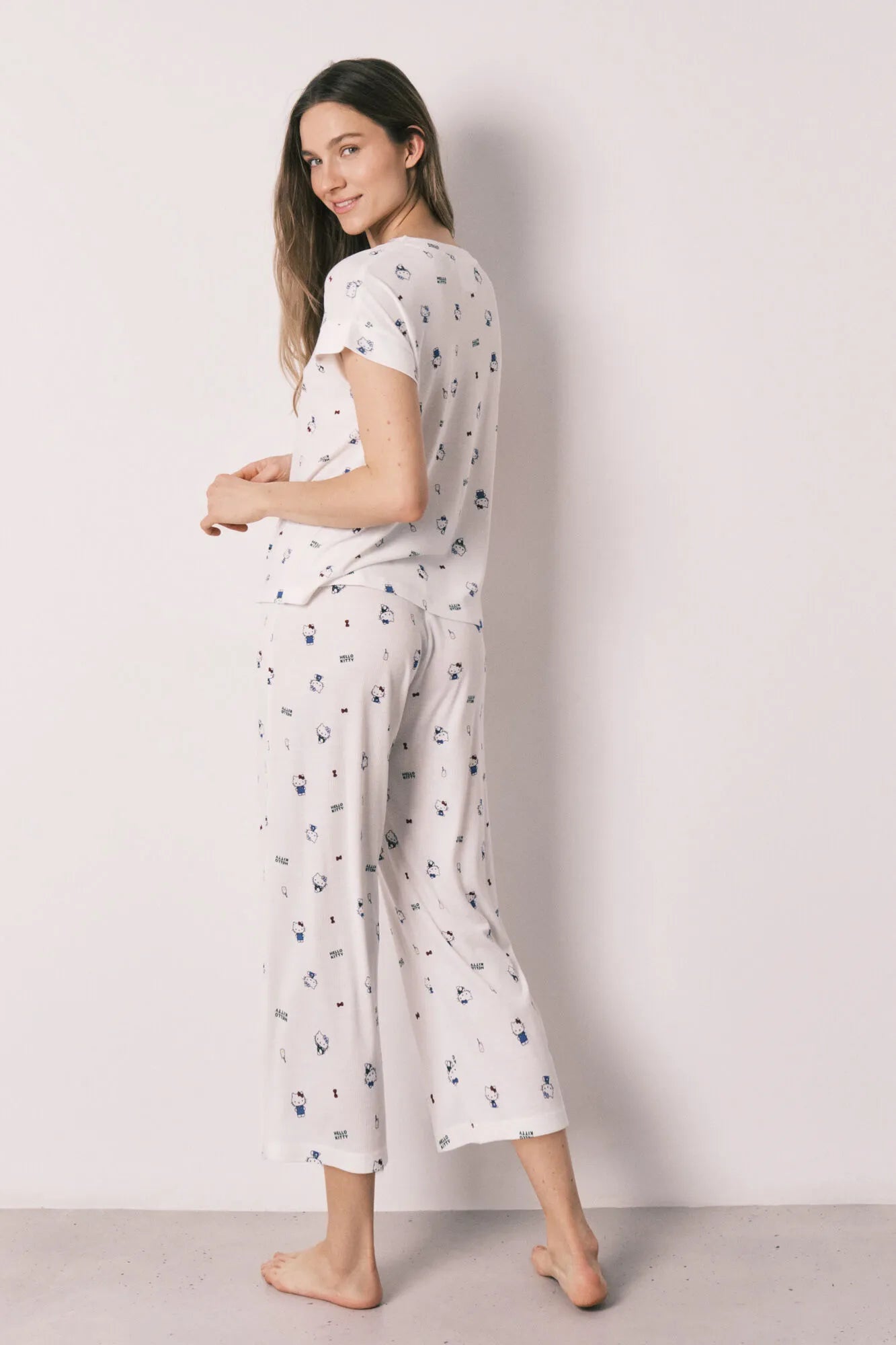 Women Secret White Print Women Short Sleeve Pyjamas Hello Kitty SKU: 3133503_97 Image 06