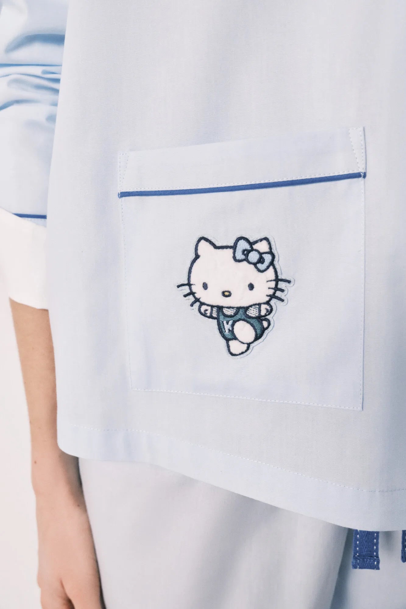 Women Secret Light Blue Women Blue Cotton Classic Pyjamas Hello Kitty SKU: 3133520_17 Image 04