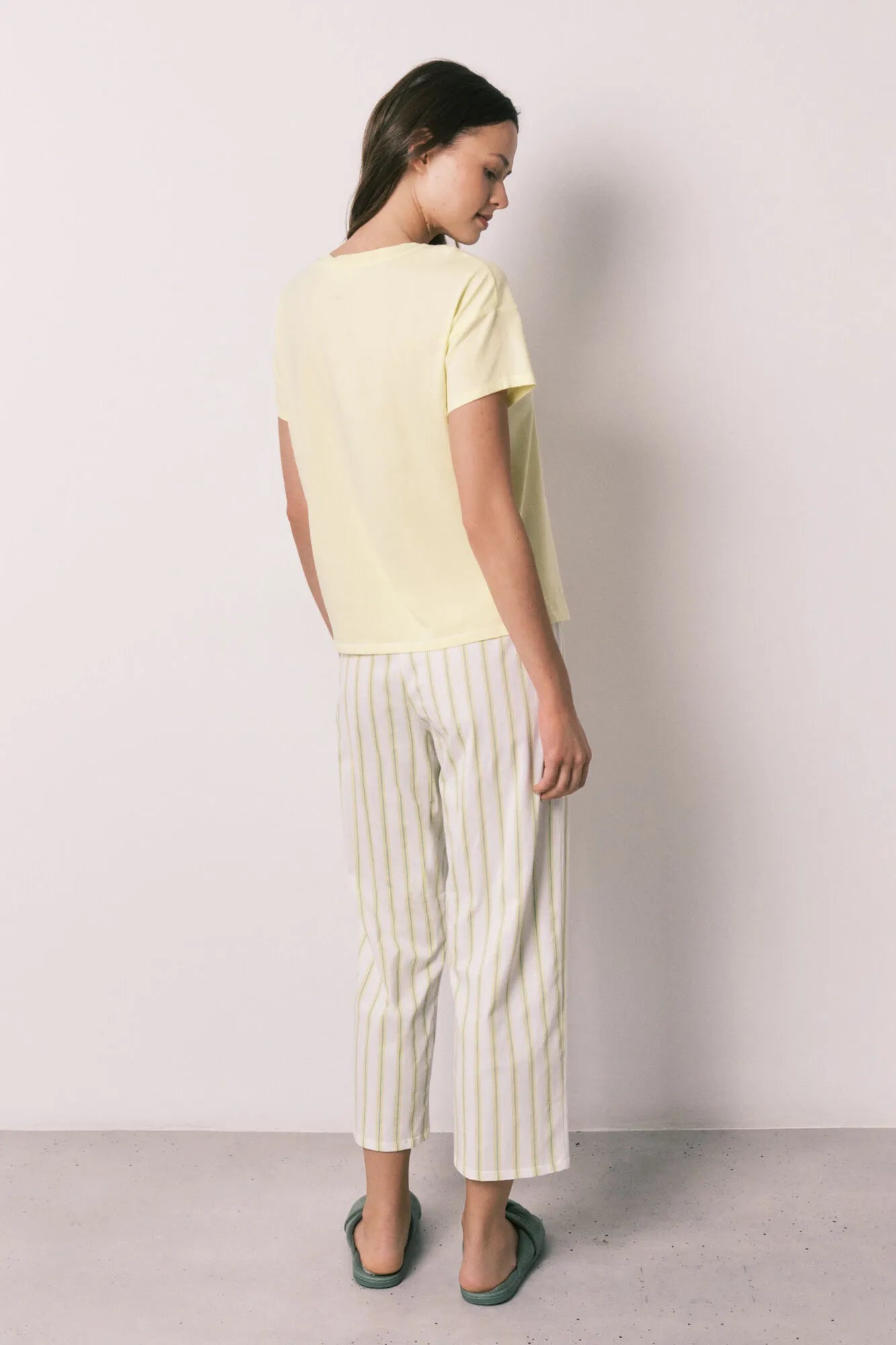 Women Secret Green Women Stitch Short Sleeve Capri Pyjamas SKU: 3133546_25 Image 04