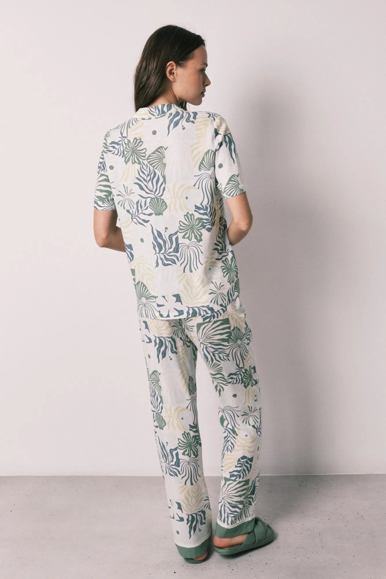 Women Secret Medium Khaki Women Tropical Print Classic Long Pyjamas SKU: 3133549_92 Image 06