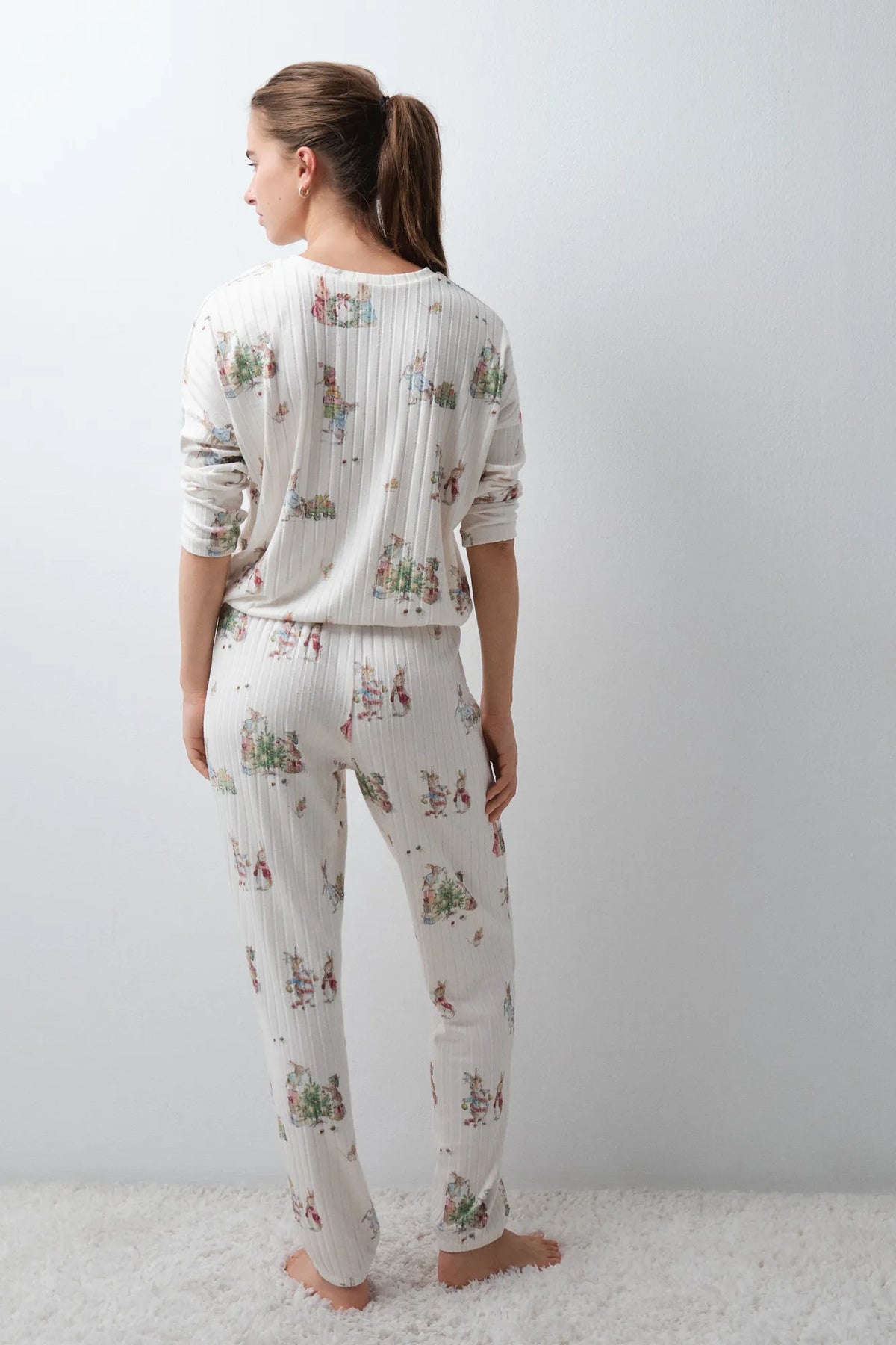 Women Secret White Print Women Petter Rabbit Print Long Pyjamas SKU: 3134145_97 Image 04