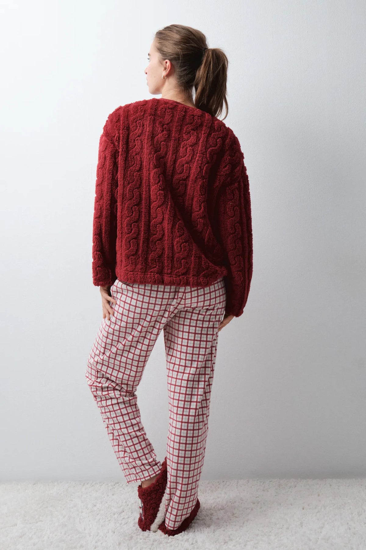 Women Secret Wine Women Snoopy Plaid Fleece Long Pyjamas SKU: 3134161_68 Image 04
