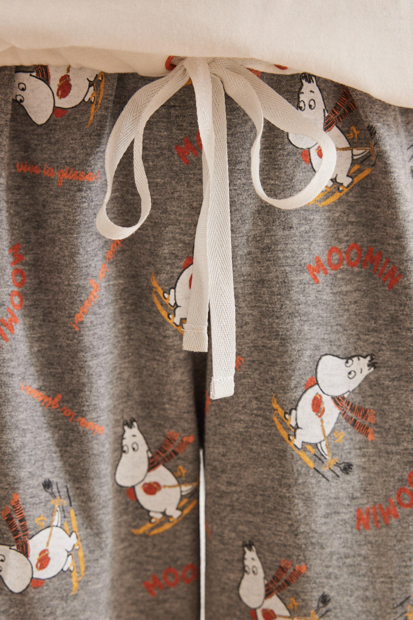 Short Sleeve Long Pant Pyjama Set_3137608_96_04