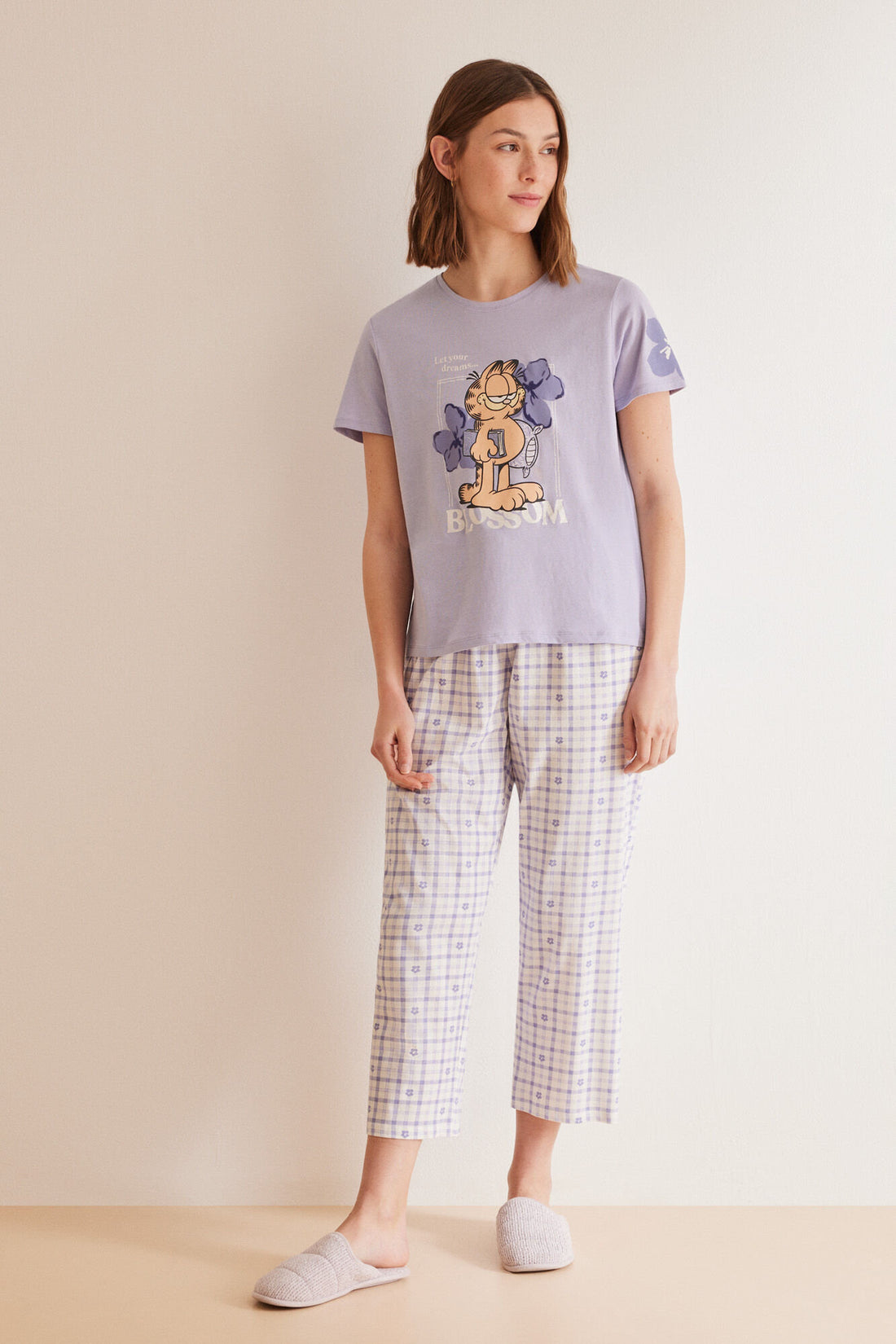 Purple/Lilac Short Sleeves Capri Pant Pyjama_3137626_75_02