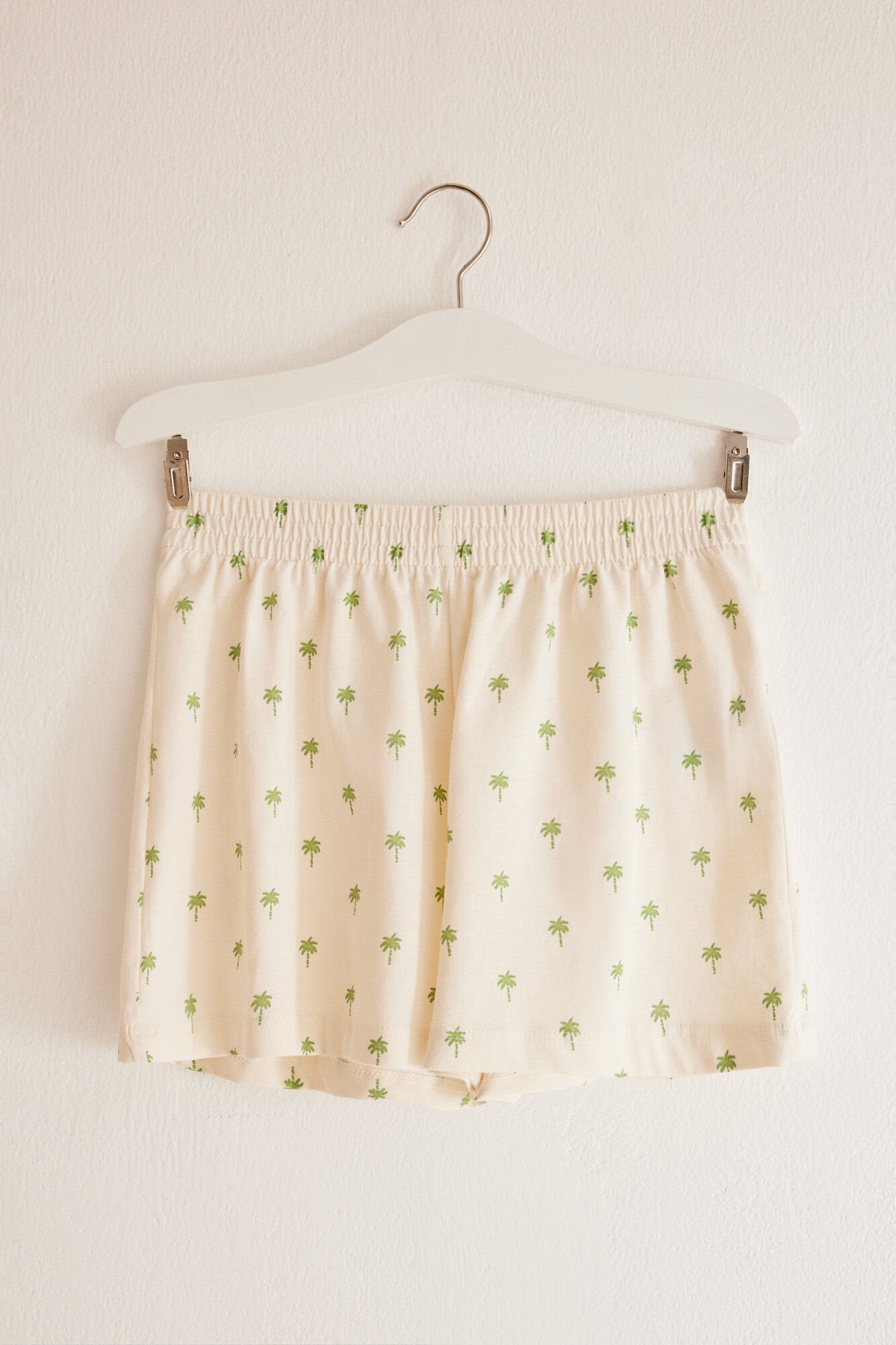 Green Straps Short Pant Pyjama_3137651_23_08