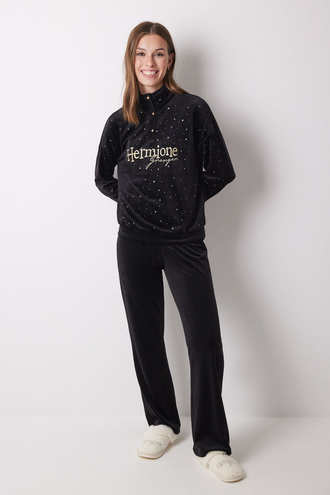 Long Black Velvet Hermione Pajama_02