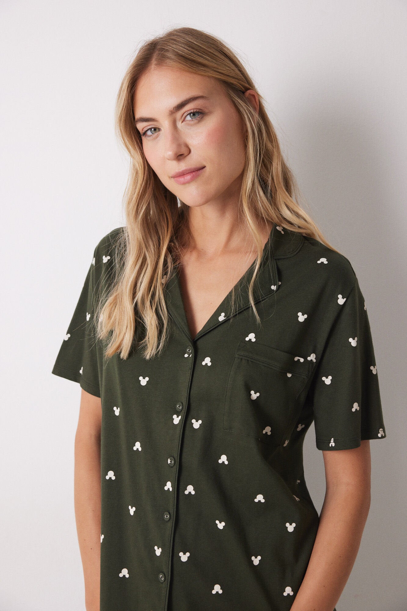 Women Secret_Cotton Shirt Pajamas with Mickey Mouse Logo_3139854_91_03