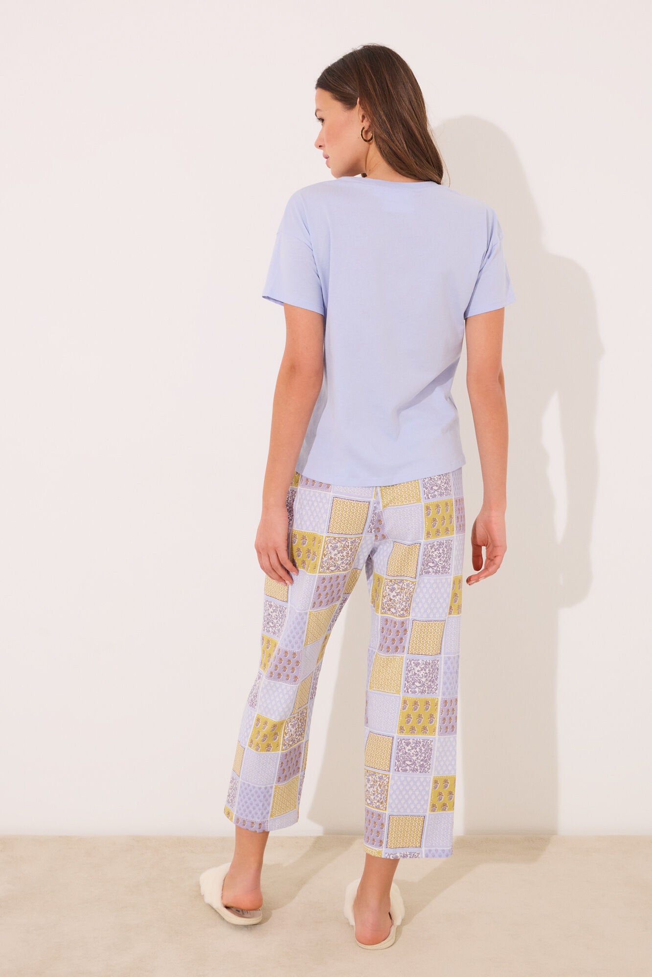Women Secret_100% Cotton Capri Pyjamas with "Holly Hobbie" Print_3139857_75_05