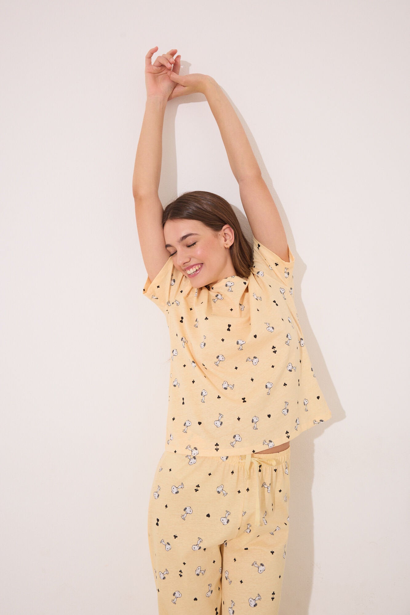Women Secret_Long Short Sleeve Cotton Long Pyjamas Snoopy Yellow_3139877_05_01