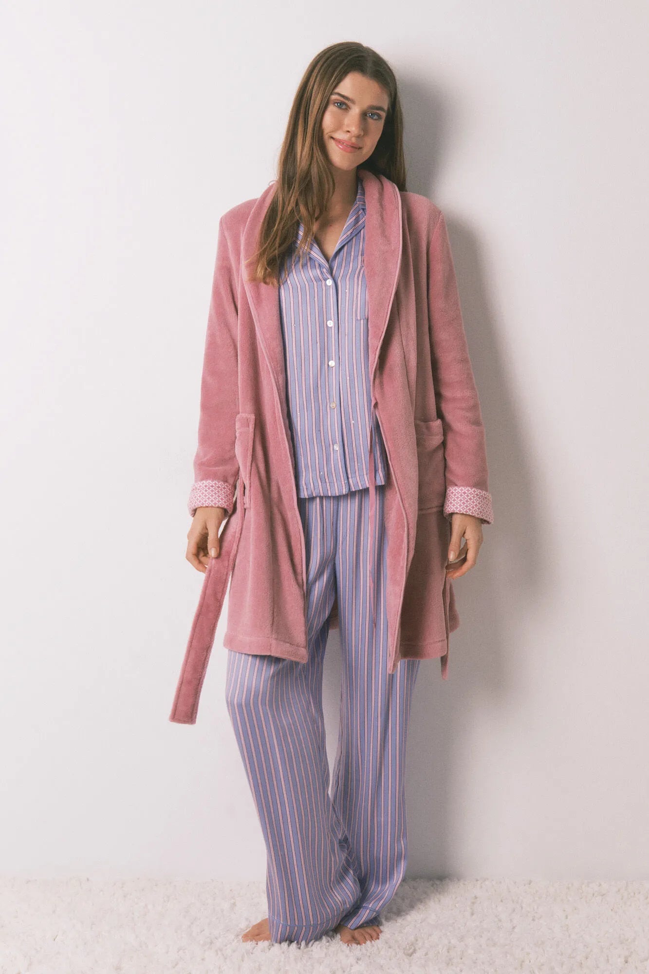 Women Secret_Pink_Pink Fleece Midi Robe_3142296_71_02