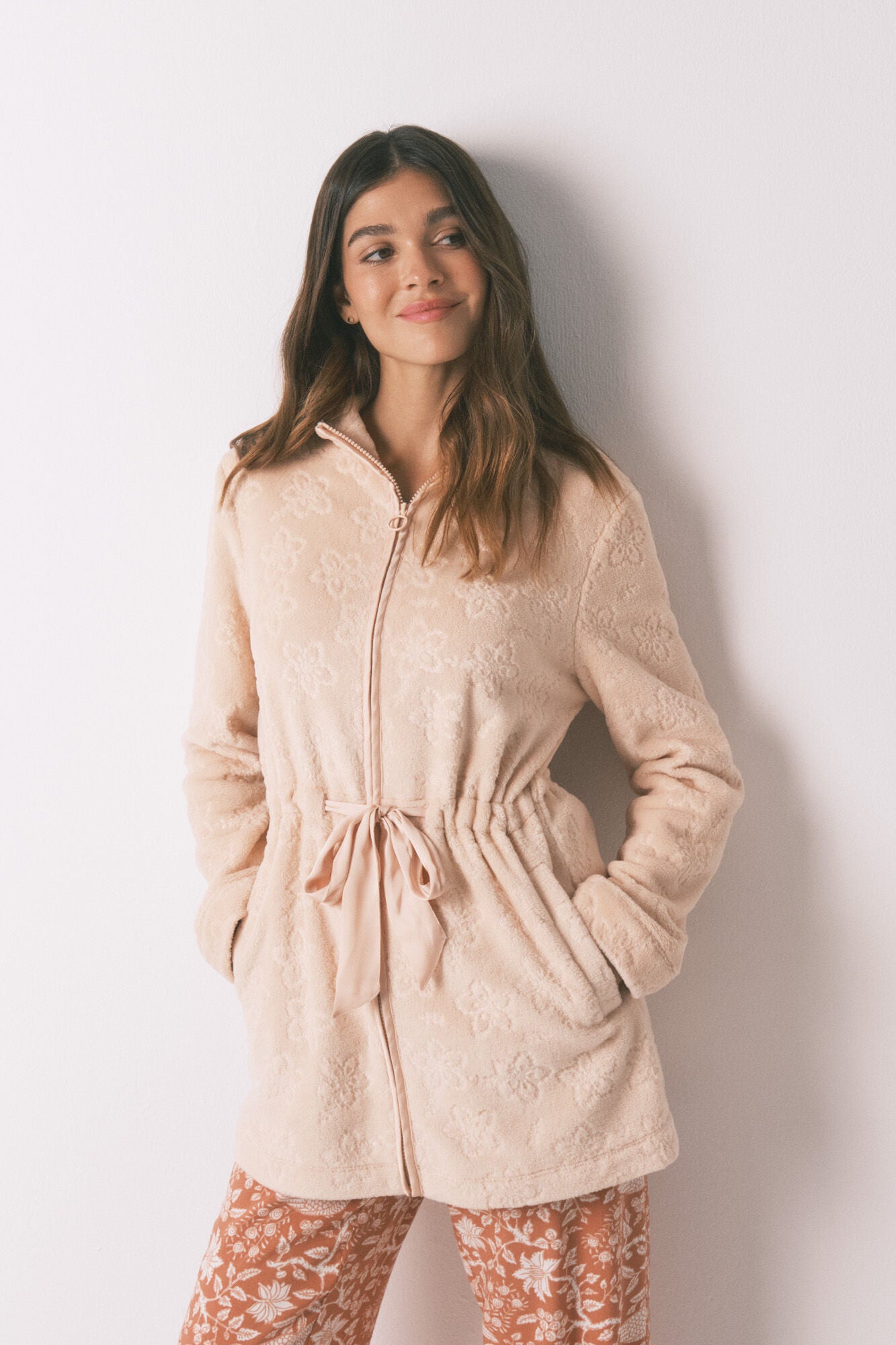 Women Secret_Orange_Orange Floral Fleece Midi Robe_3142297_64_02