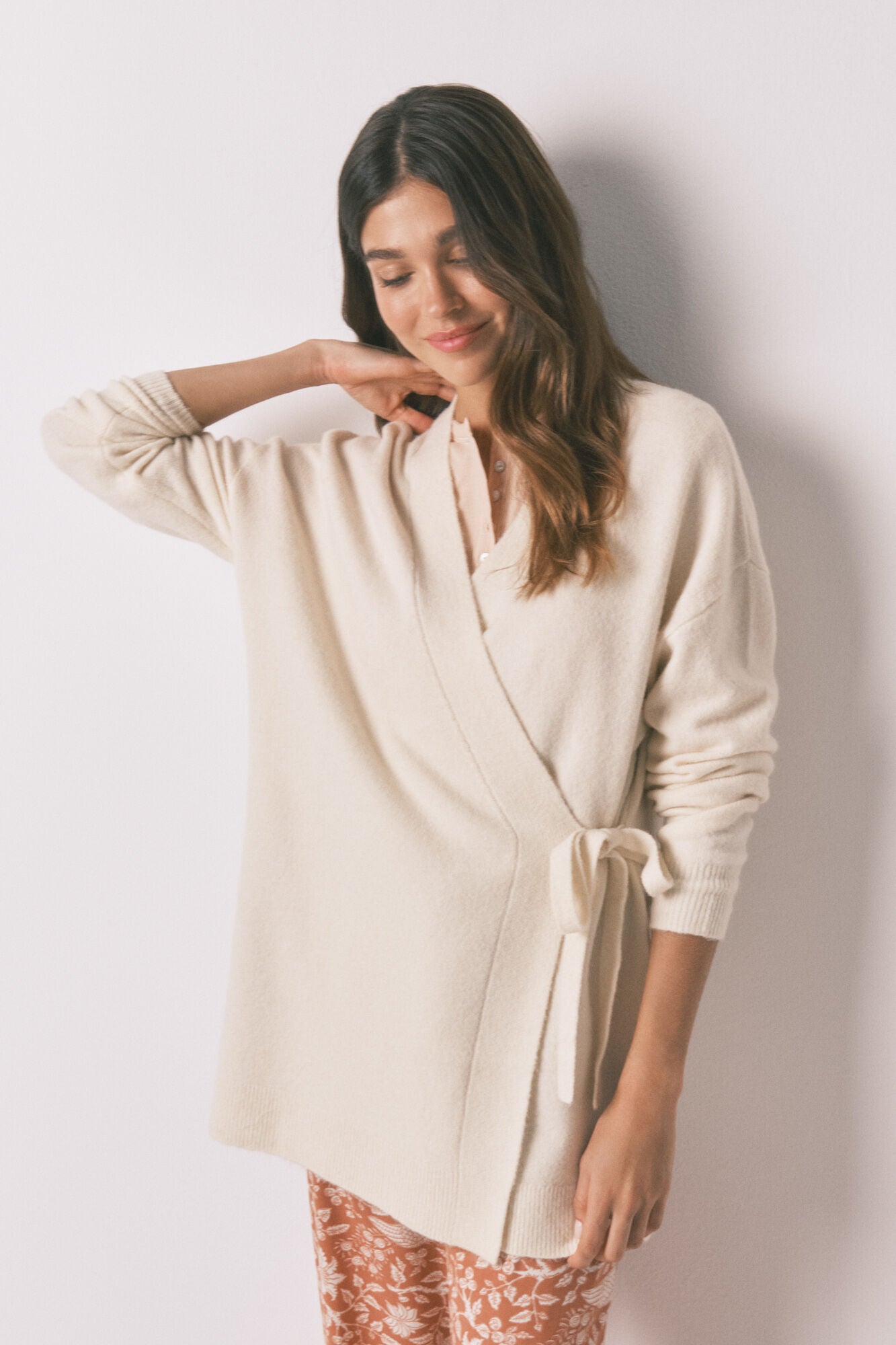 Women Secret_Ivory_Ivory Tricot Cardigan_3142299_96_01