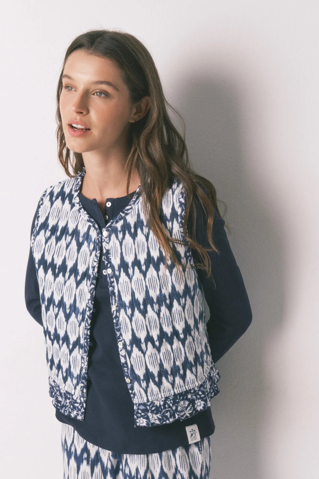 Women Secret_Blue Print_Boho Print Puffer Gilet_3143755_19_02