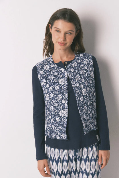 Women Secret_Blue Print_Boho Print Puffer Gilet_3143755_19_03