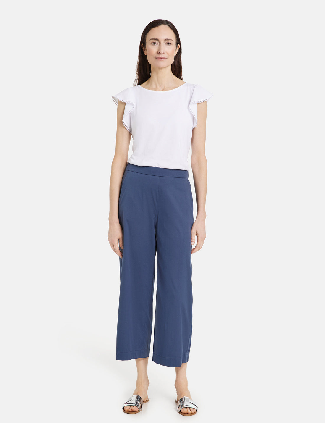 Culottes With A Stretch Waistband At The Back_320023-31594_80936_01