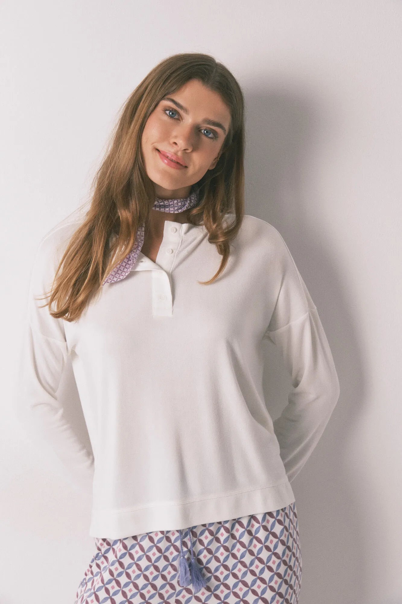 Women Secret_Beige_Loose Long Sleeve White T-Shirt_3272290_96_01