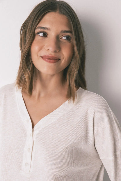 Women Secret_Beige_Ivory Waffle Long Sleeve T-Shirt_3272293_96_02