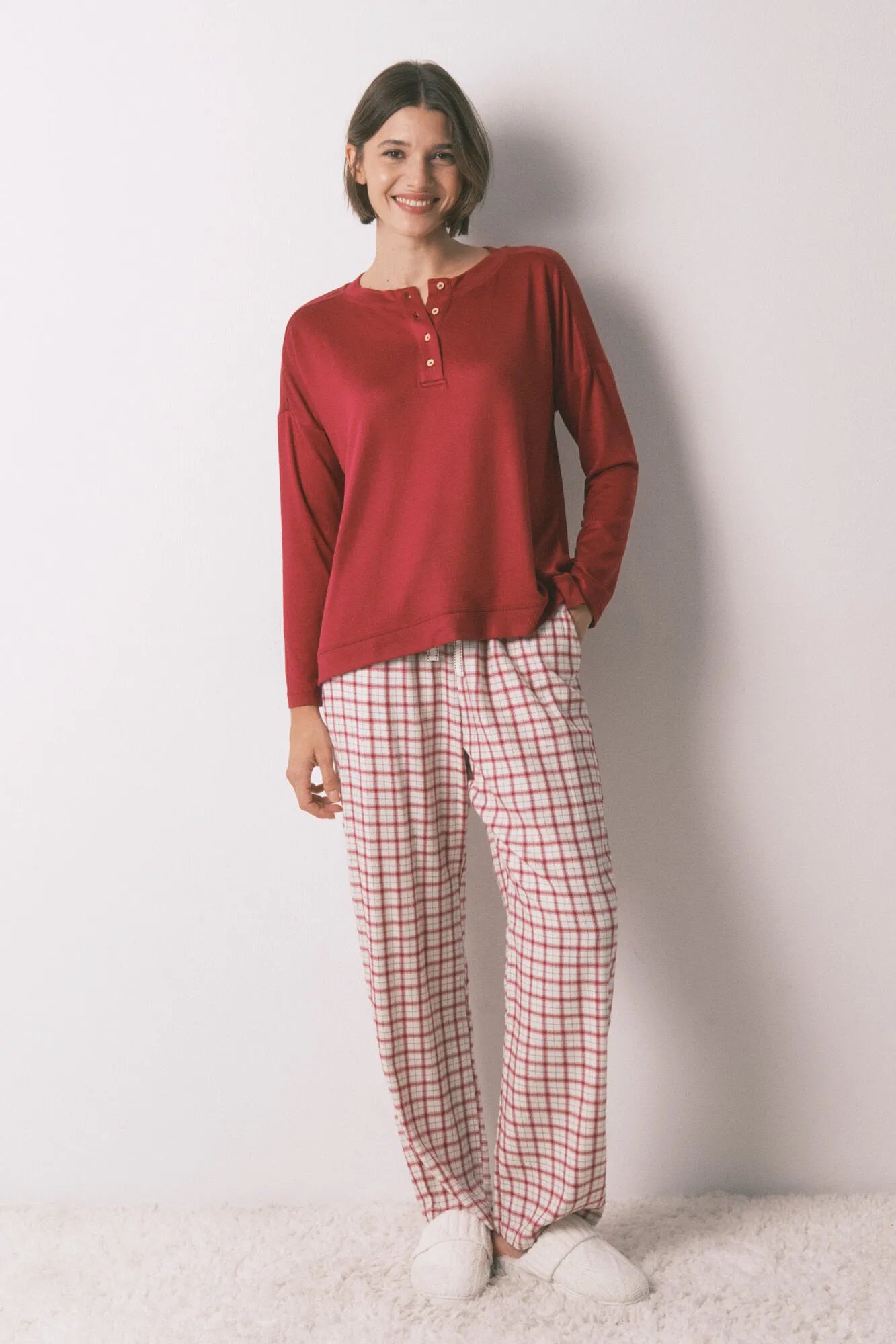 Women Secret_Red_Red Suede Long Sleeve Jersey-Knit T-Shirt_3272333_61_05