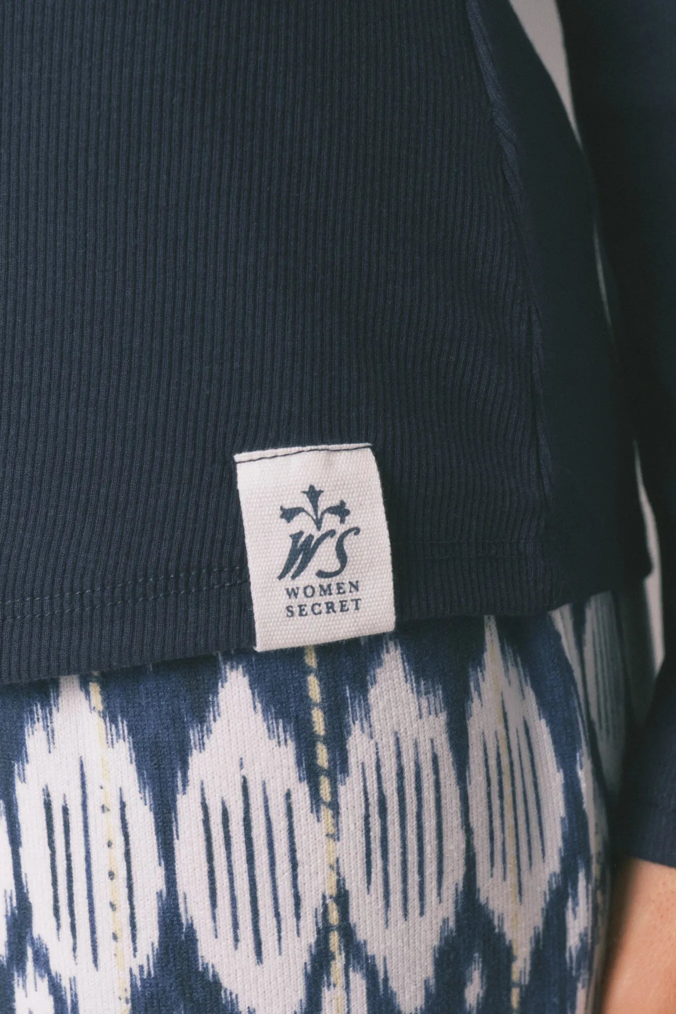 Women Secret_Navy_Blue Cotton Long Sleeve T-Shirt_3273285_10_04
