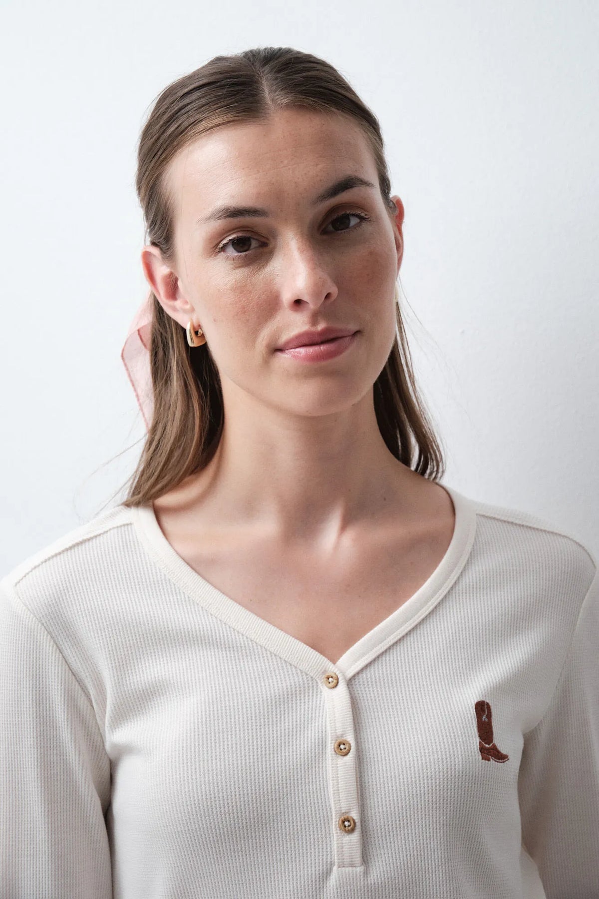 Women Secret Ivory Women White Long Sleeve T-Shirt SKU: 3274540_96 Image 04