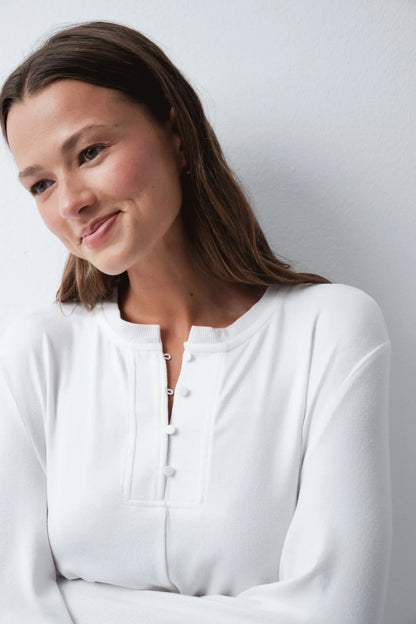 Women Secret Ivory Women White Long Sleeve T-Shirt SKU: 3274593_96 Image 03
