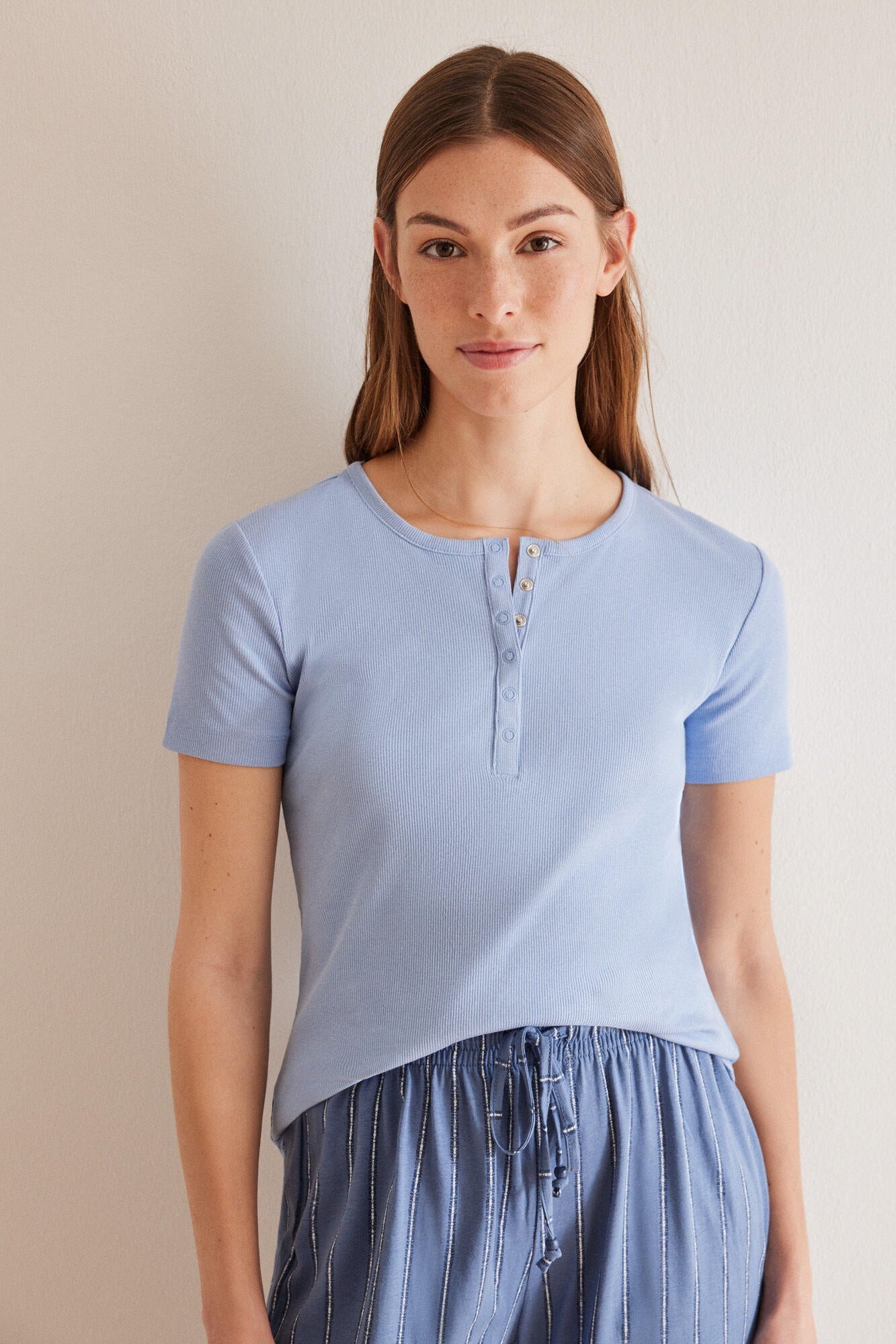Short Sleeve T-Shirt_3277292_15_03