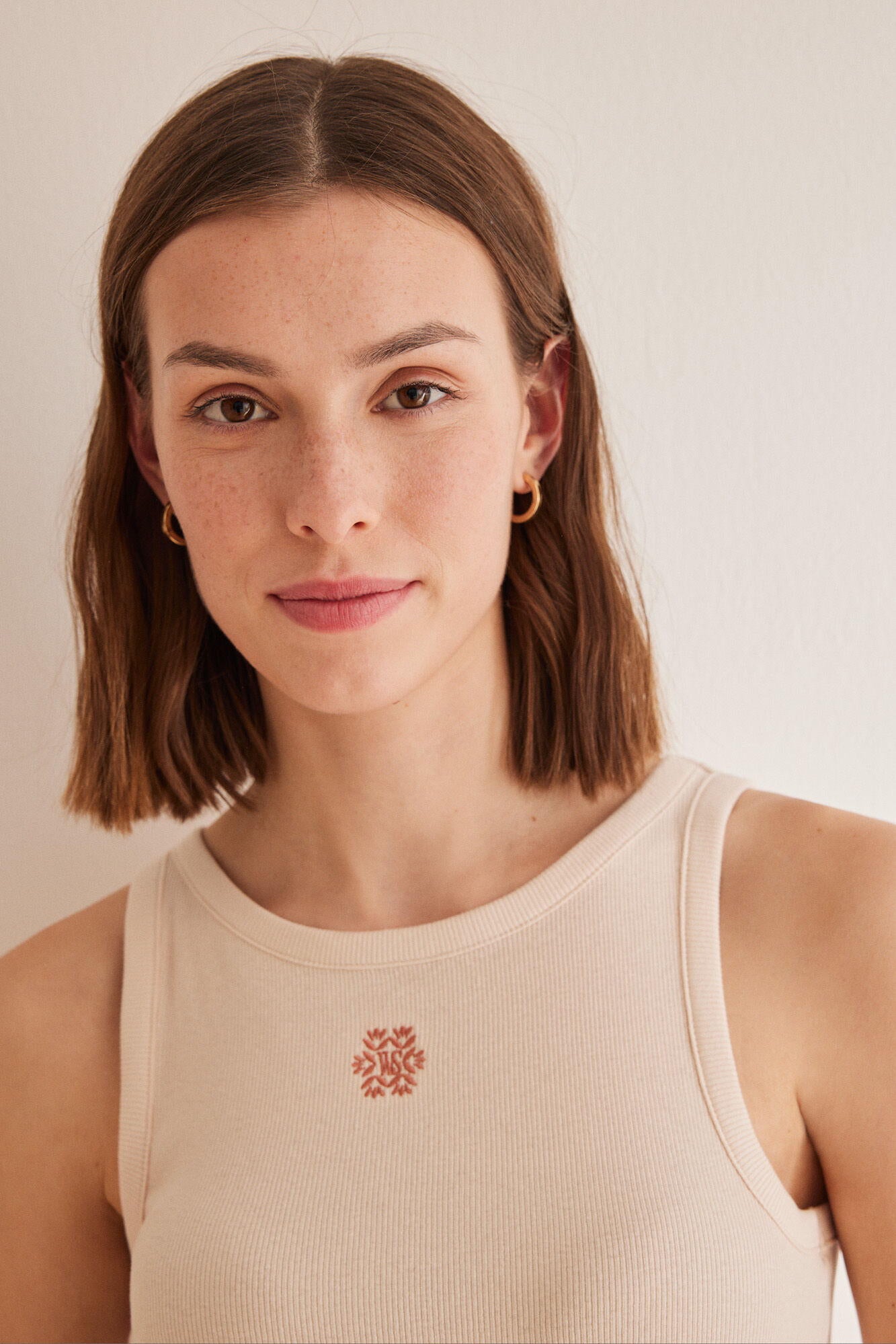 Ribbed Tank Top_3277305_71_03
