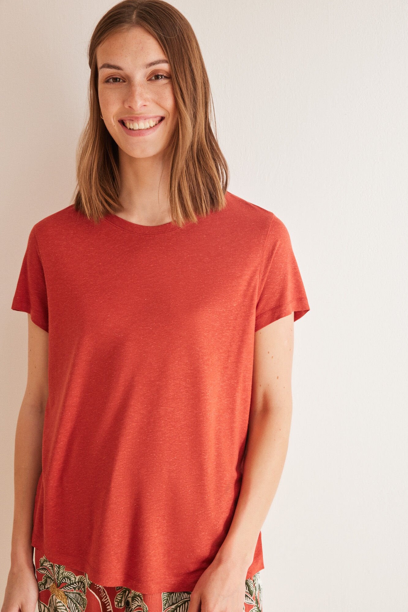 Red Short Sleeve T-Shirt_01