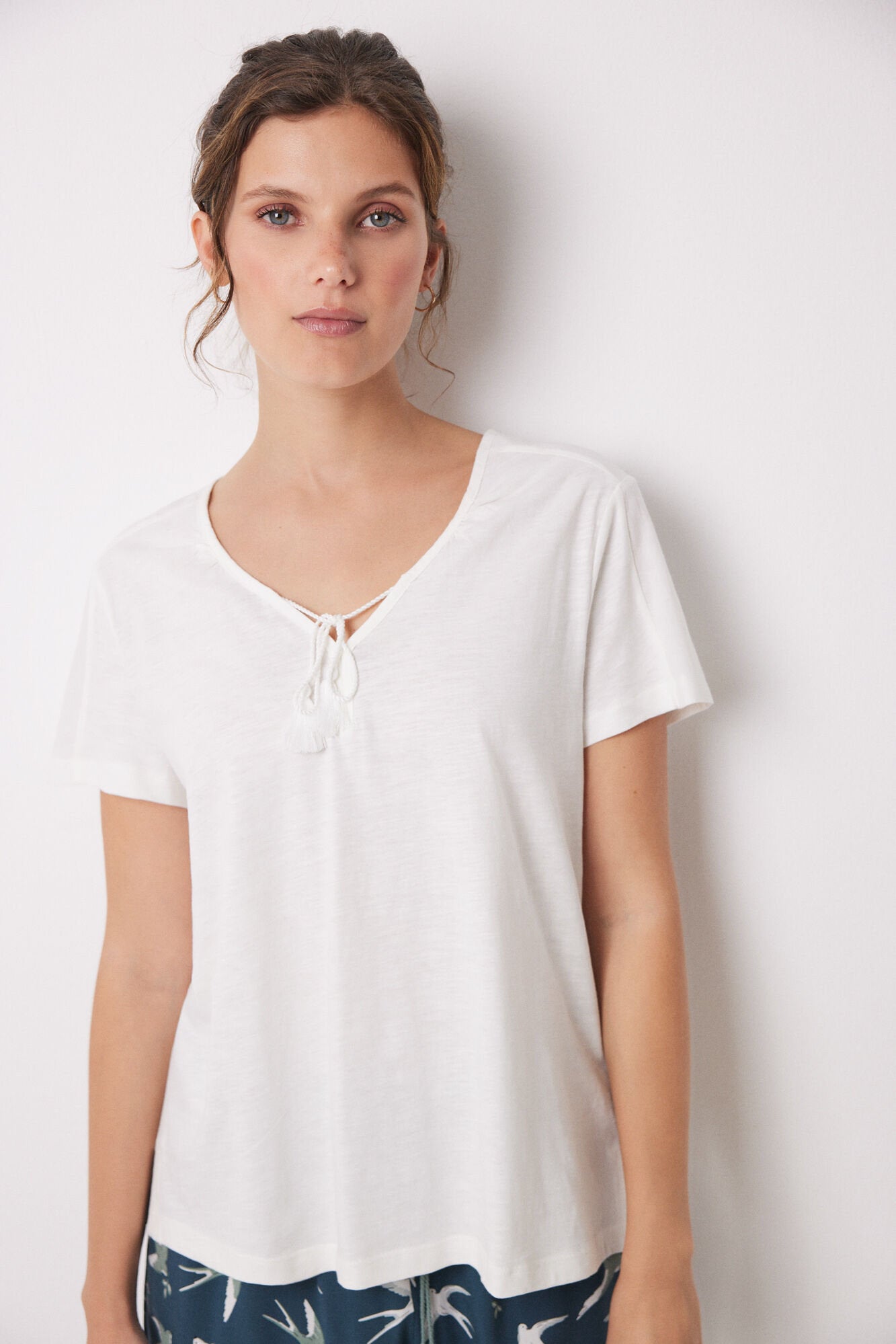 100% Ivory Cotton Short Sleeve T-Shirt_01