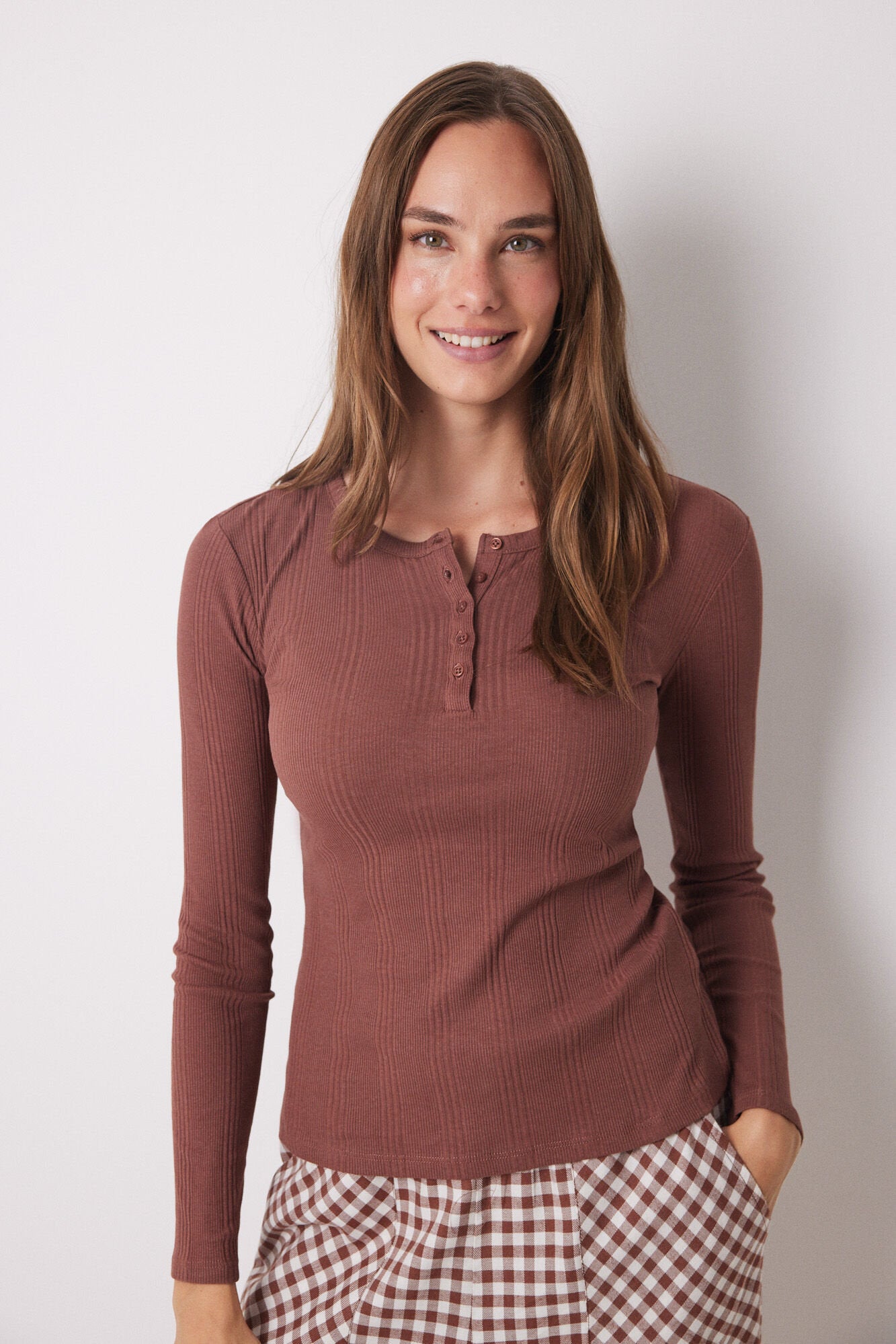 Brown Ribbed Long Sleeve T-Shirt_01