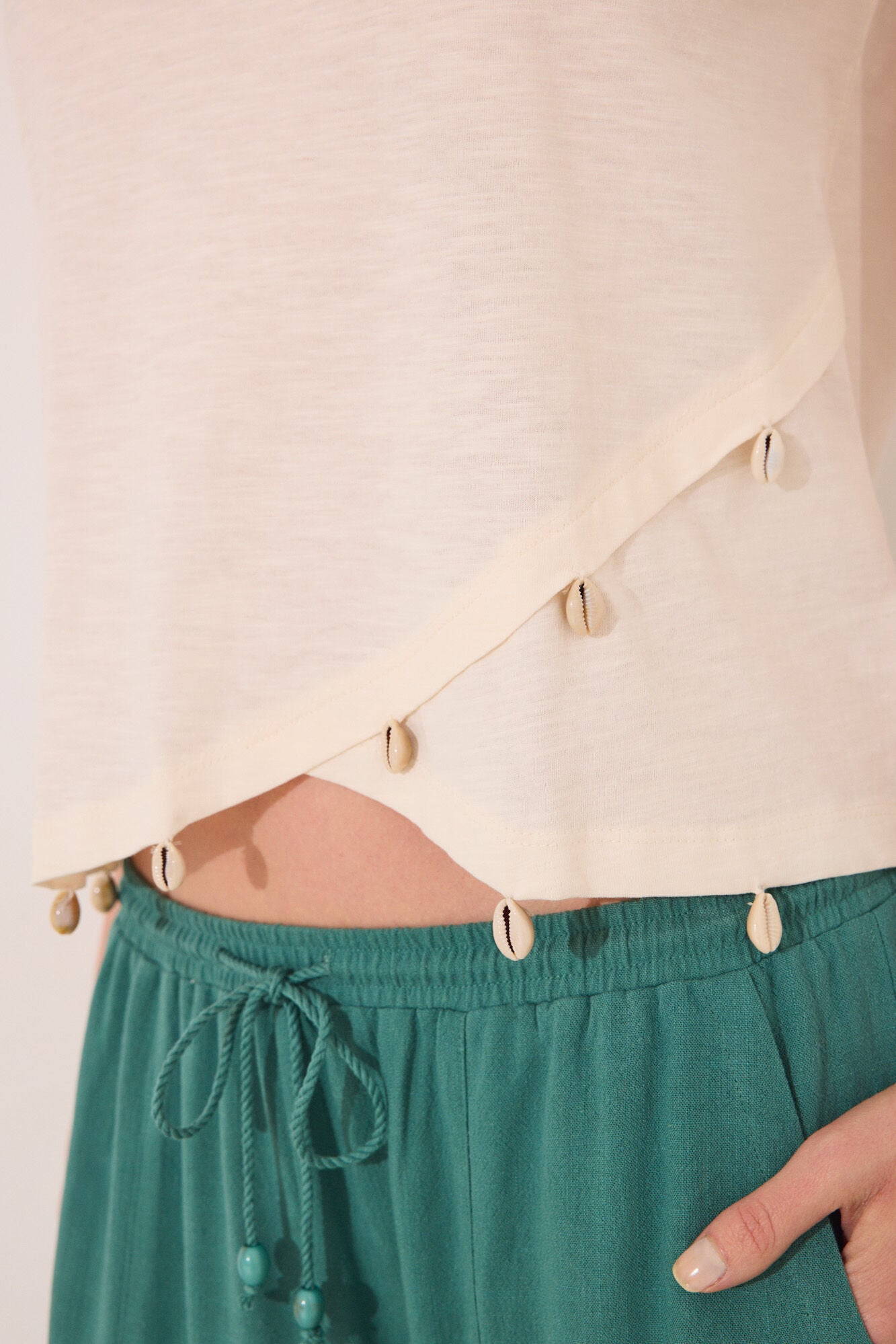 Women Secret_White Sleeve T-Shirt_3279707_96_02