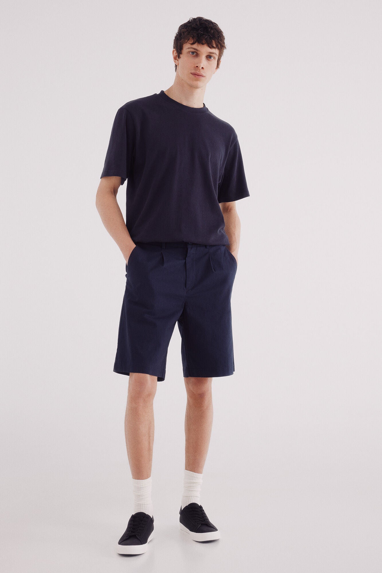 Springfield_Blue_Textured T-Shirt_3282466_11_03