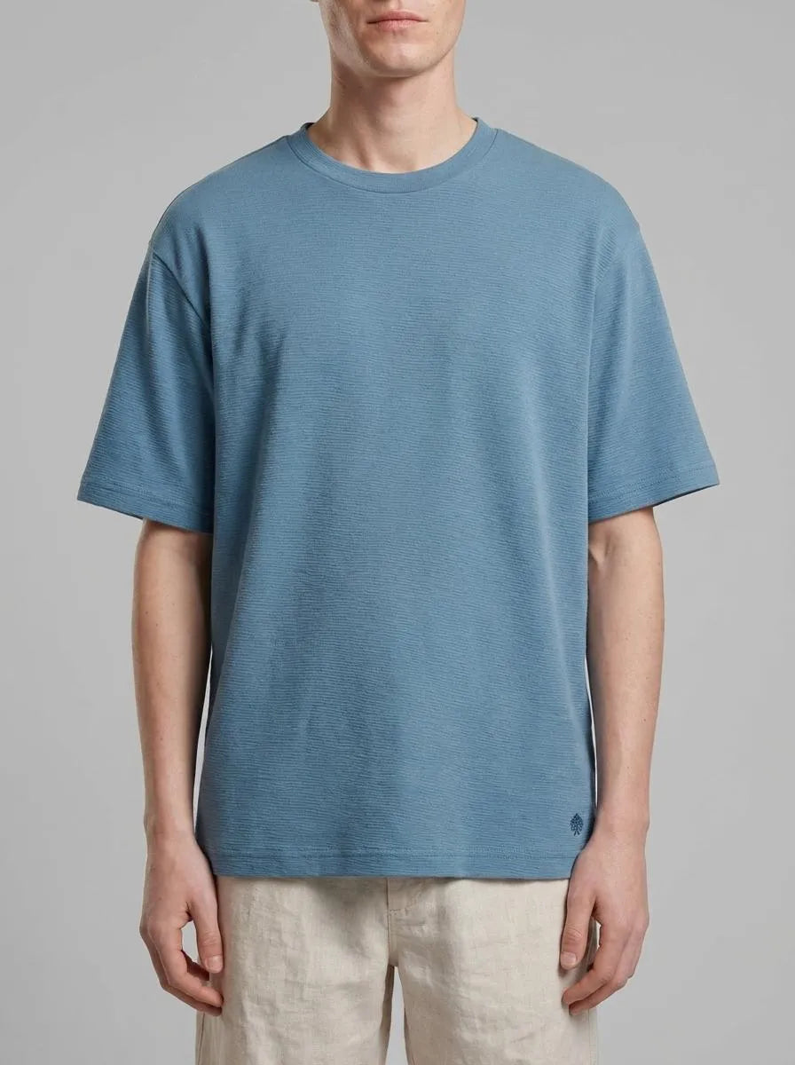 Springfield Blue Men Textured T-Shirt SKU: 3283428_18 Image 00