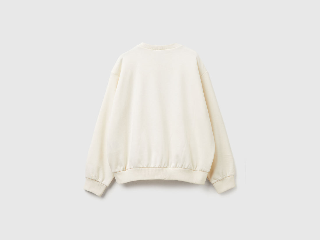 Benetton_Creamy White_©Harvard University Sweatshirt_32N4C10PQ_0R2_02