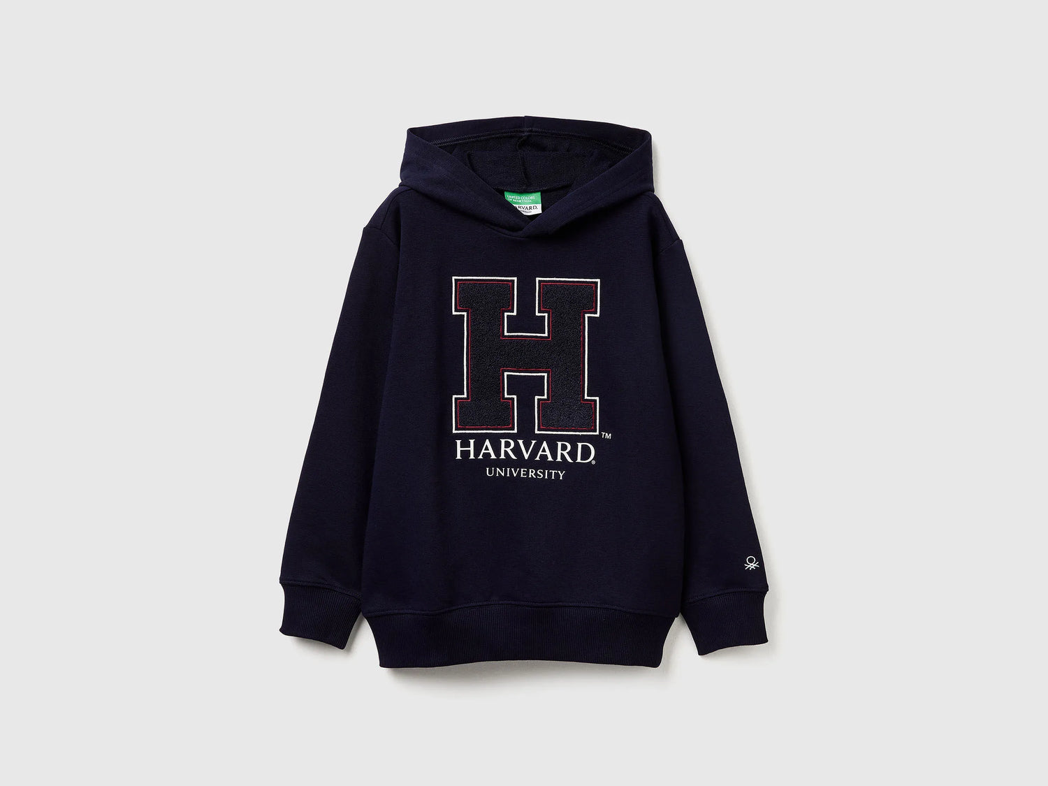Benetton_Dark Blue_Hoodie ©Harvard University_32N4C204U_016_01