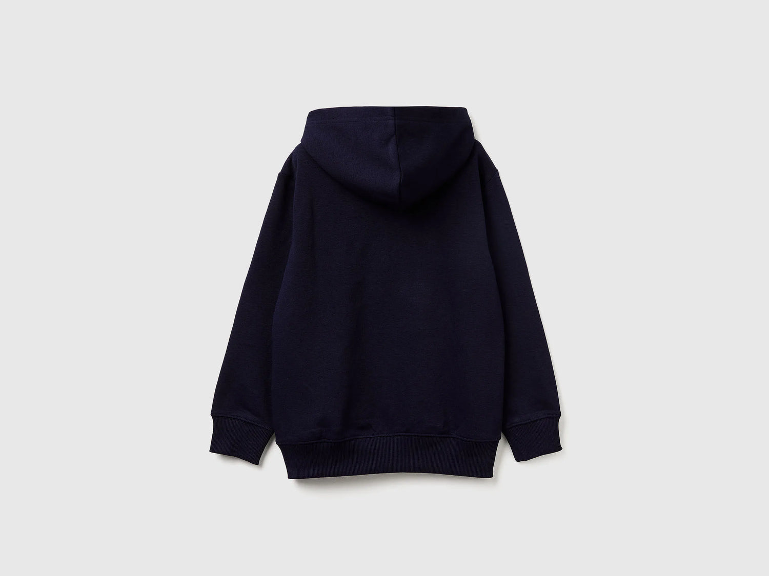 Benetton_Dark Blue_Hoodie ©Harvard University_32N4C204U_016_02