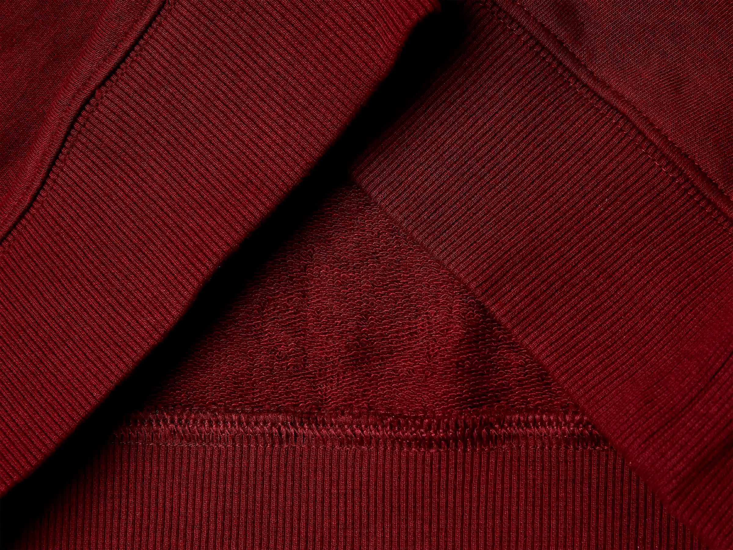 Benetton_Burgundy_Hoodie ©Harvard University_32N4C204U_129_03