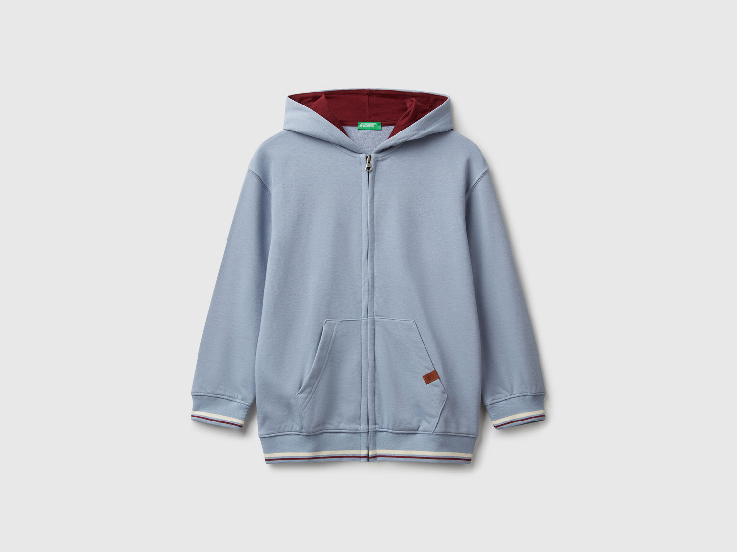 Benetton_Light Blue_Oversized Fit Sweatshirt with Print_32N4C505B_0W2_01