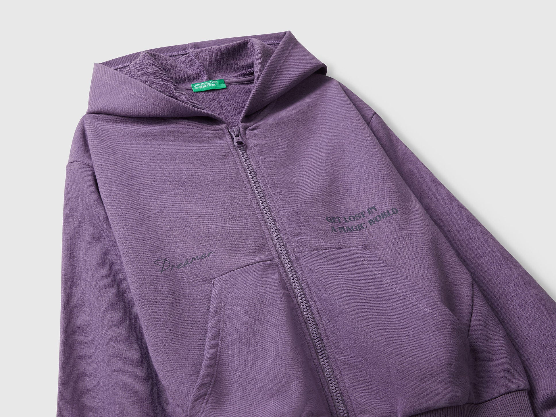 Benetton_Purple_Zip-Up Sweatshirt with Print_32N4C505I_1V4_03