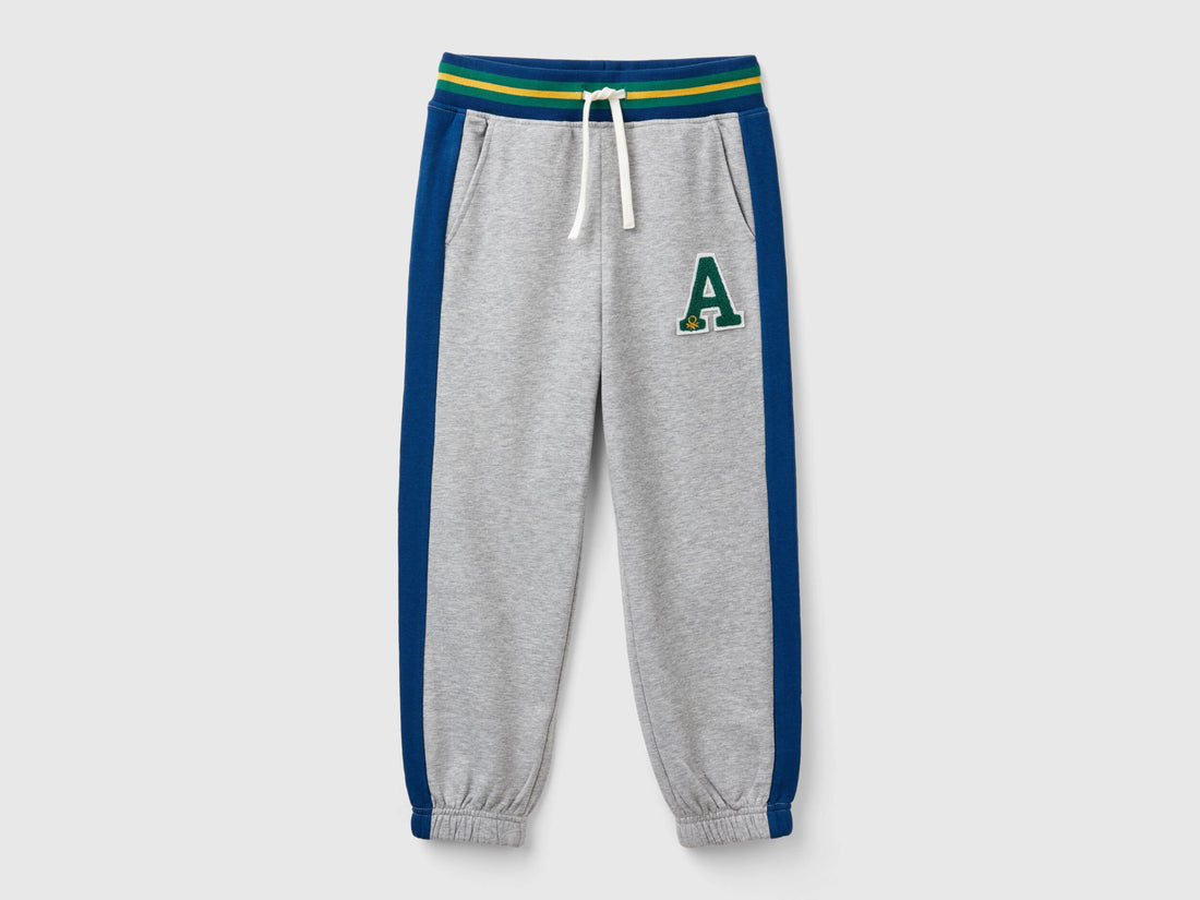 Sweatpants with Stripes_32N4CF056_501_01