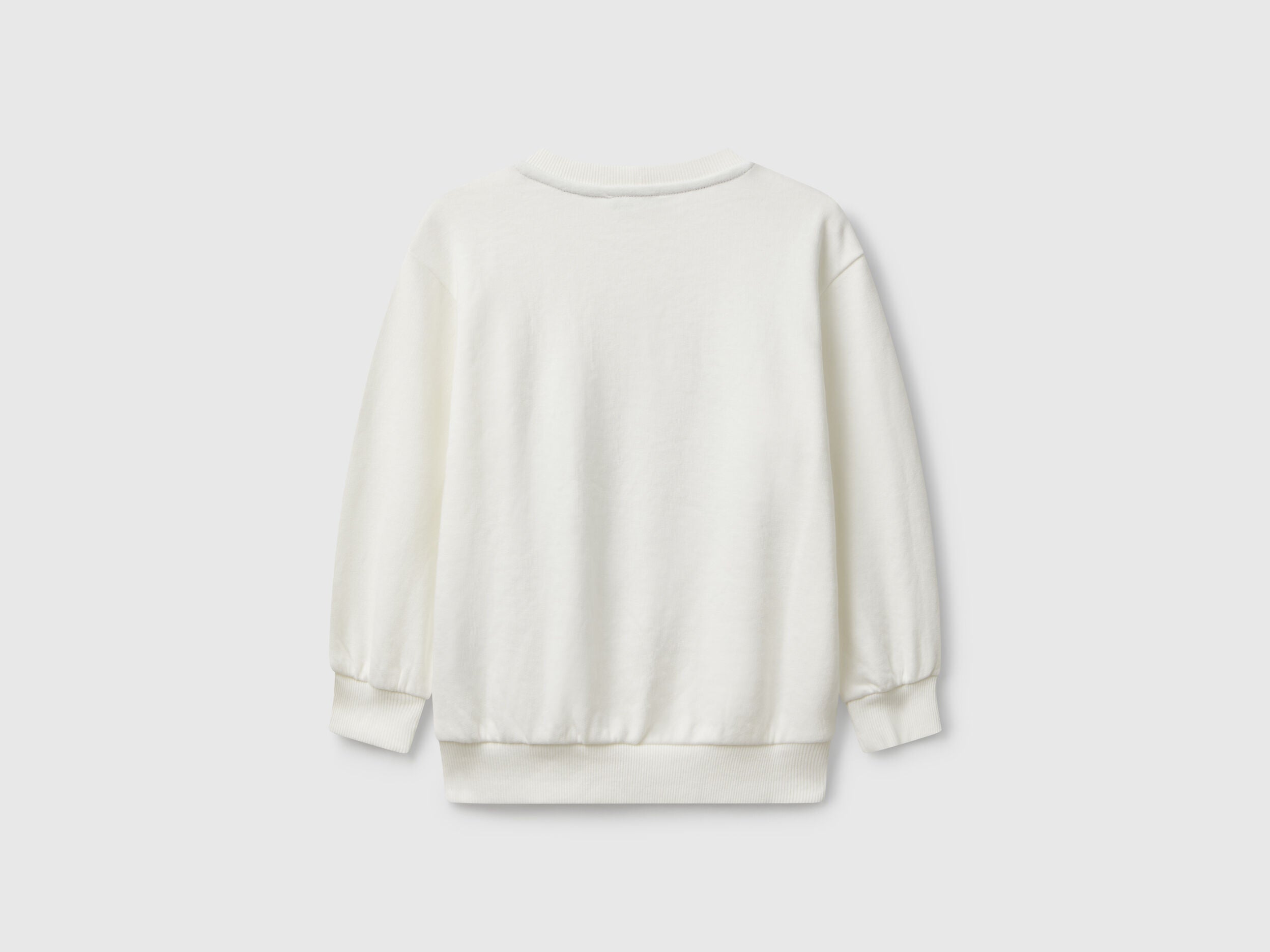 Benetton_Creamy White_Sweatshirt with Kangaroo Pocket_32N4G10KO_074_02